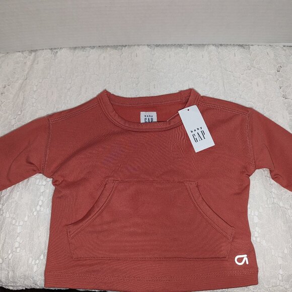NWT Baby Gap Soft Polyester Long Sleeve w/ Pocket, Infant 0-3 M, Burnt Orange - Picture 1 of 4